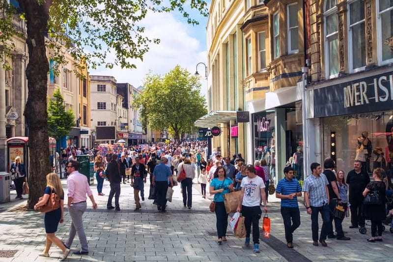 Cardiff: Doctor Who City Walking Tour - The city-centre walk and the Cardiff Bay distinction