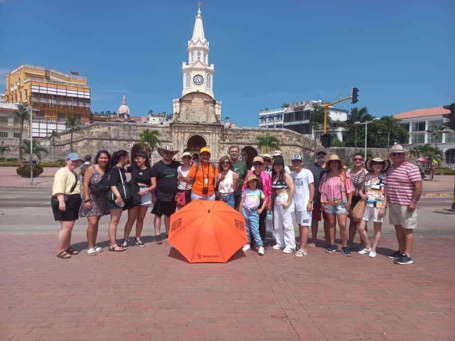 Cartagena: Historic Center and Getsemaní Shared Walking Tour - Price, pace, and practical comfort