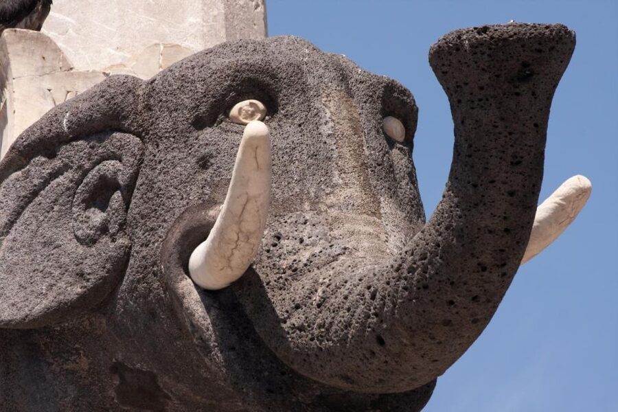 Catania: City Highlights Walking Tour - Ursino Castle and a change of mood
