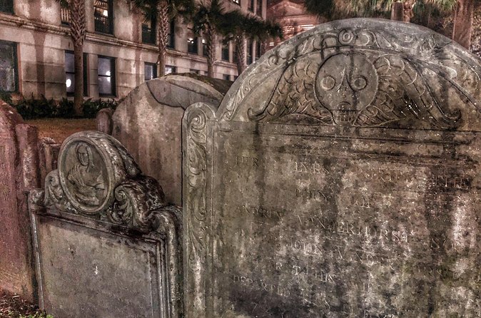 Charleston Ghost & Graveyard Night-Time Guided Walking Tour - Is $40.50 a fair price?