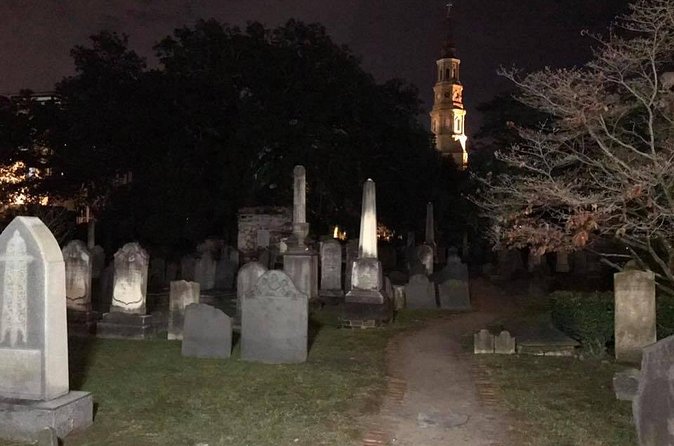 Charleston Ghost & Graveyard Night-Time Guided Walking Tour - Who will enjoy this Charleston ghost walk