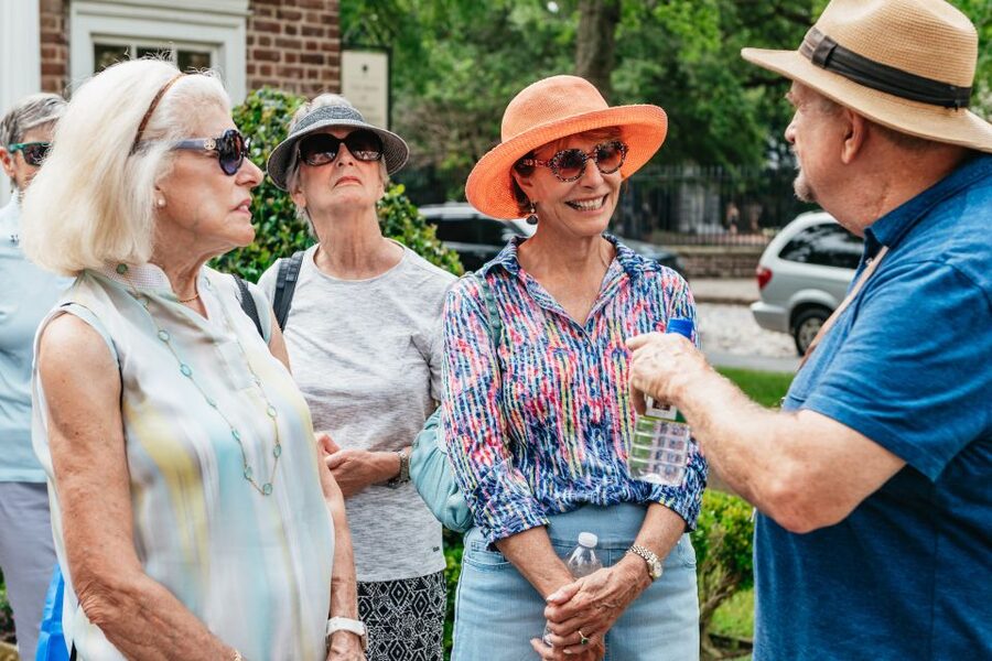 Charleston: Old Walled City Historical Walking Tour - Heyward-Washington House and famous residents
