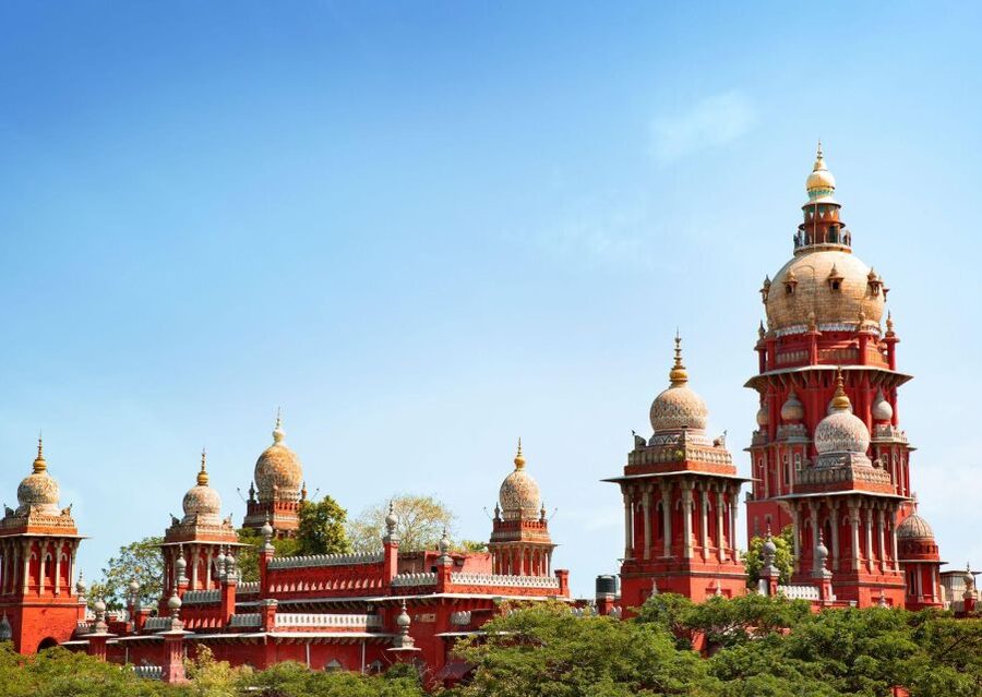 Chennai Walking Tour ( 2 hours guided tour) - Marina Beach and the shape of the route