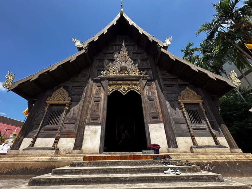Chiang Mai: Temple And City Walking Tour Part I - Key points at a glance