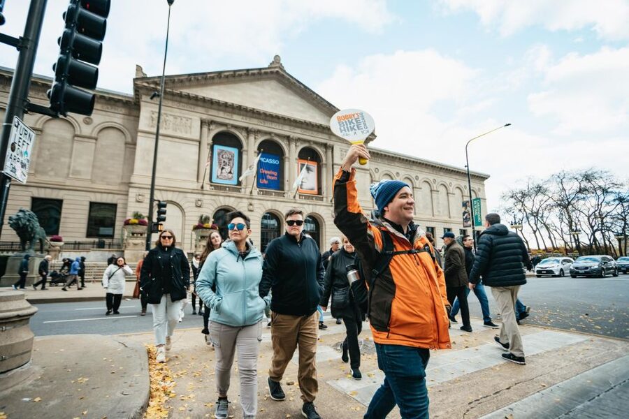 Chicago: Classic Food & Walking Tour with Free Bike or Kayak - Why Chicago food makes a good walking tour