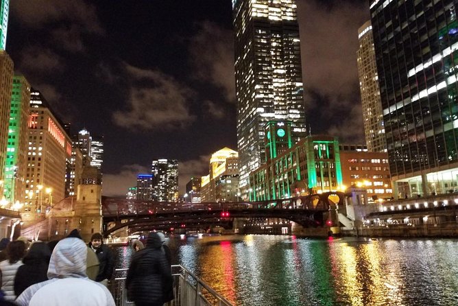 Chicago: Gangsters and Ghosts Walking Tour - Chicago’s Loop after dark