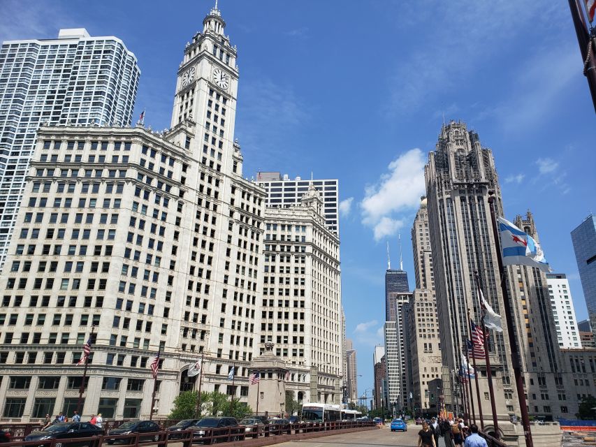 Chicago: Must See Chicago 90 minute Walking Tour - The Loop: Chicago’s historic center