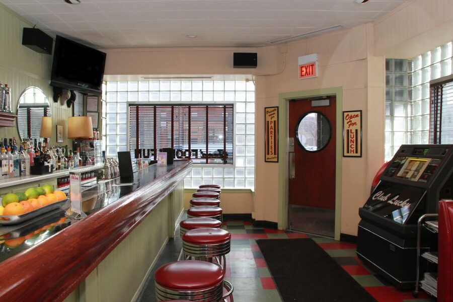 Chicago: Prohibition Speakeasies Bus Tour or Walking Tour - Walking tour or bus tour?