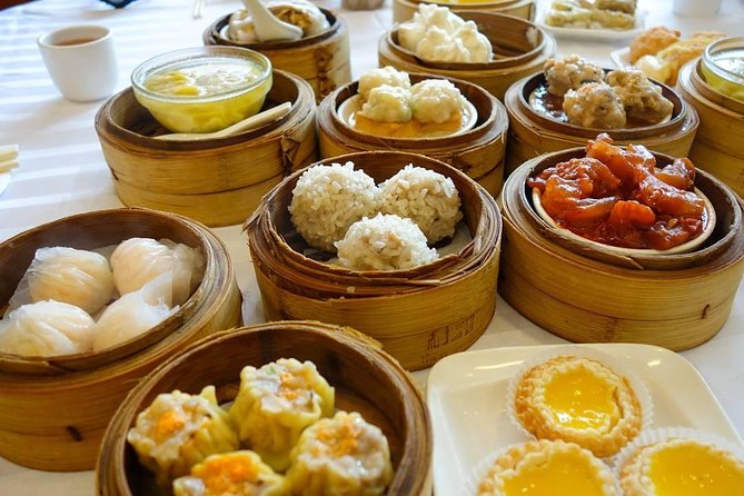 Chicago's Chinatown Food and Walking Tour - Phoenix Restaurant begins with Cantonese dim sum