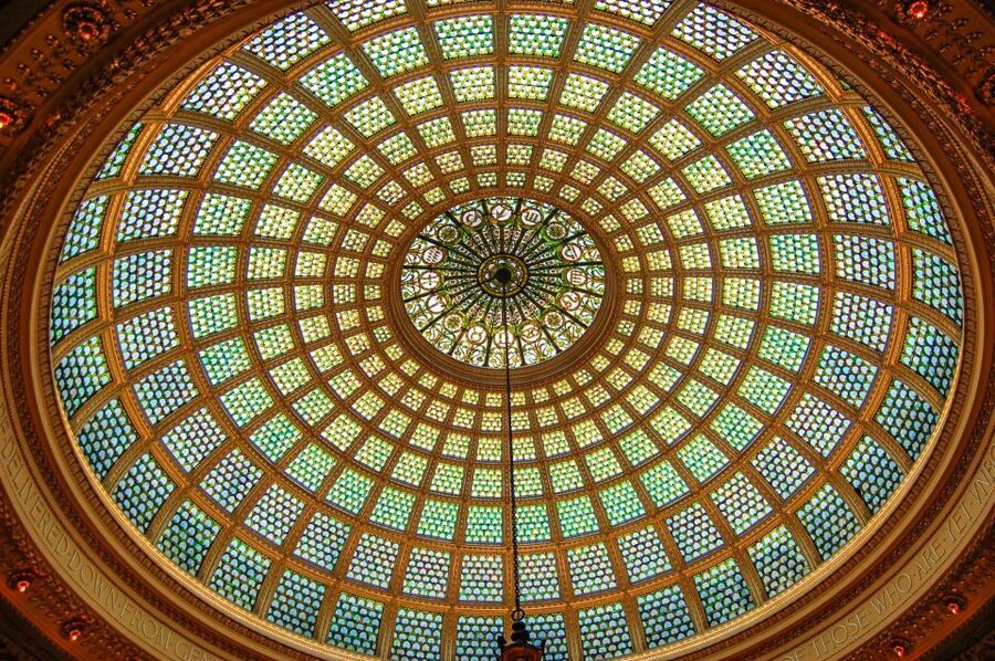 Chicago: Secret Interiors Architecture Walking Tour - The Marquette Building’s crafted public spaces