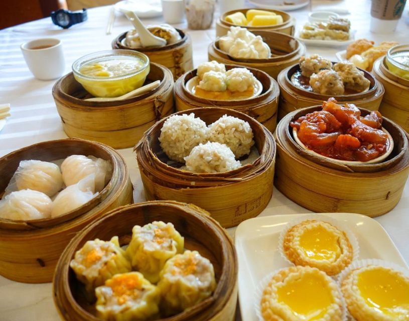 Chicago: Taste of Chinatown Food and Cultural Walking Tour - Dry chili chicken and a taste of heat