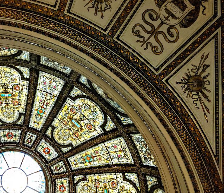 Chicago: Underground Pedway & Downtown Secrets Walking Tour - Public art with more than a pretty surface