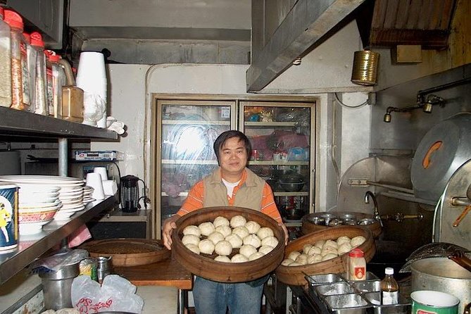 Chinatown & North BeachLittle Italy: 7 Tastings & History - How much food do you get for $96?