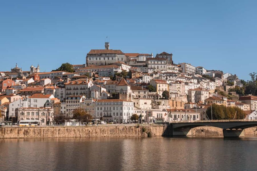 Coimbra: Private & Flexible Walking Tour in Historic Center - Baixa and the climb through medieval Coimbra