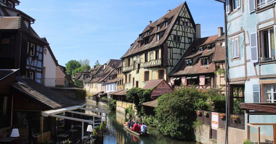 Colmar: Highlights Walking Tour and Wine Tasting - Colmar’s Half-Timbered Houses and Renaissance Details