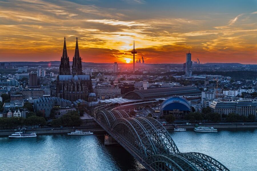 Cologne: Old Town Highlights Walking Tour - Is $34 a fair price?