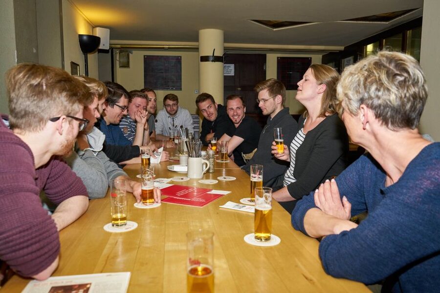 Cologne: Südstadt Guided Foodie Walking Tour - The final international tasting and sweet finish