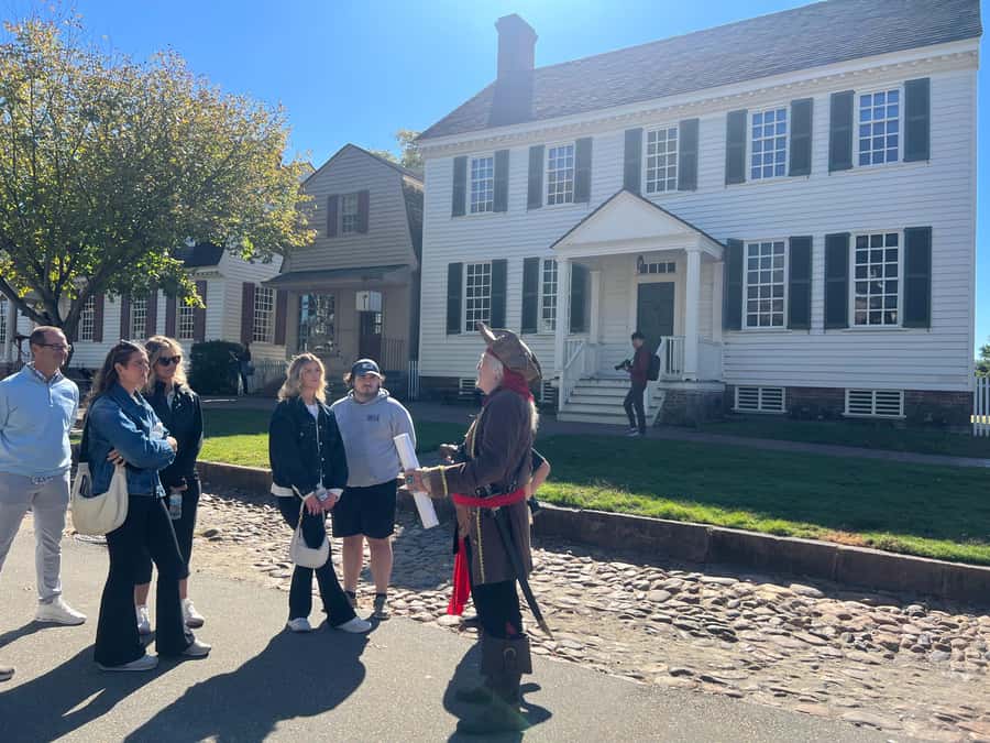 Colonial Williamsburg: Colonial History Guided Walking Tour - Why this walking tour works in Colonial Williamsburg