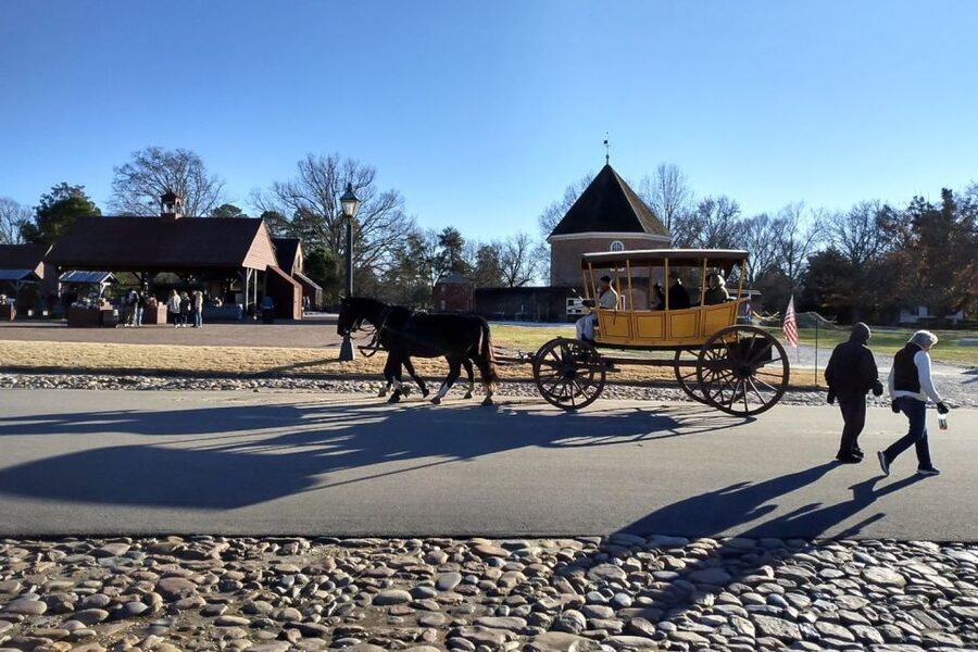Colonial Williamsburg: Colonial History Guided Walking Tour - The guides: Elizabeth, Tom Williams, and Lexi