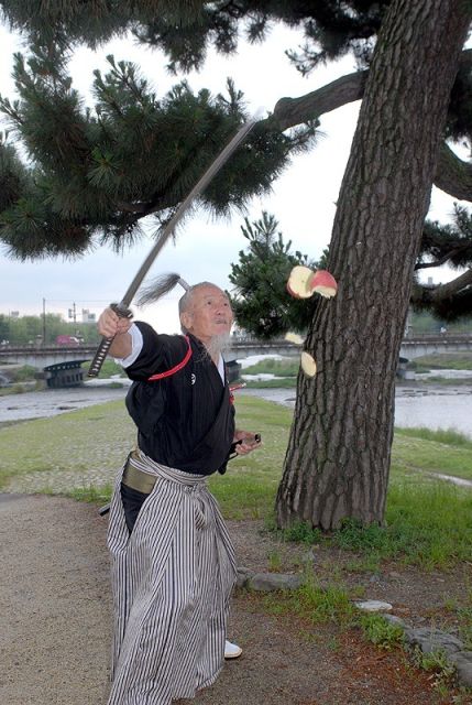 Cool Kyoto: 5-Hour Walking Tour with the Last Samurai - How much time you really need