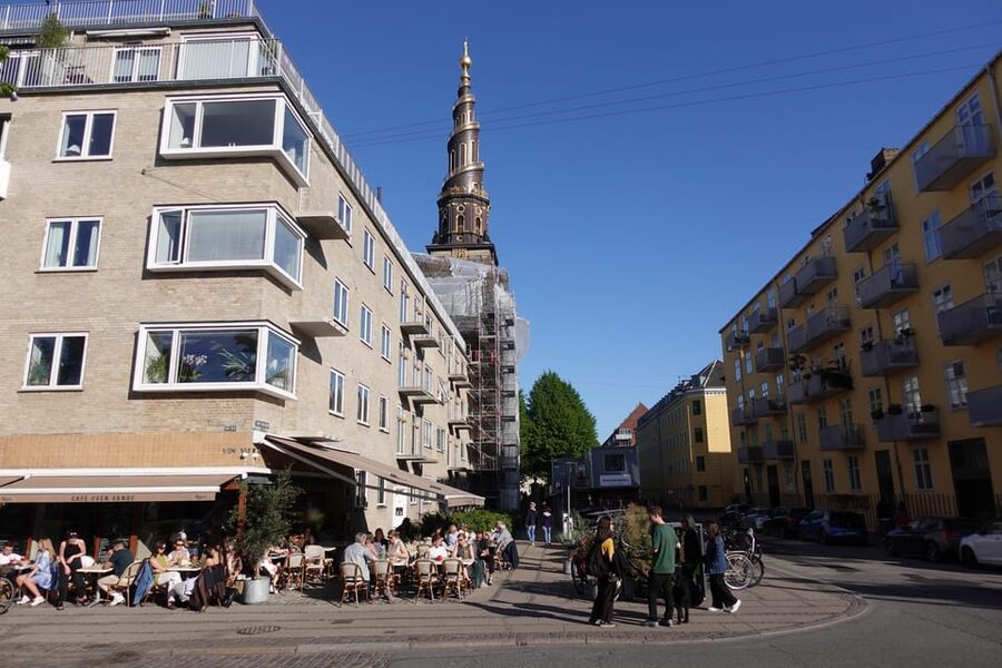 Copenhagen: Christiania & Christianshavn Guided Walking Tour - Why Christianshavn makes a good starting point
