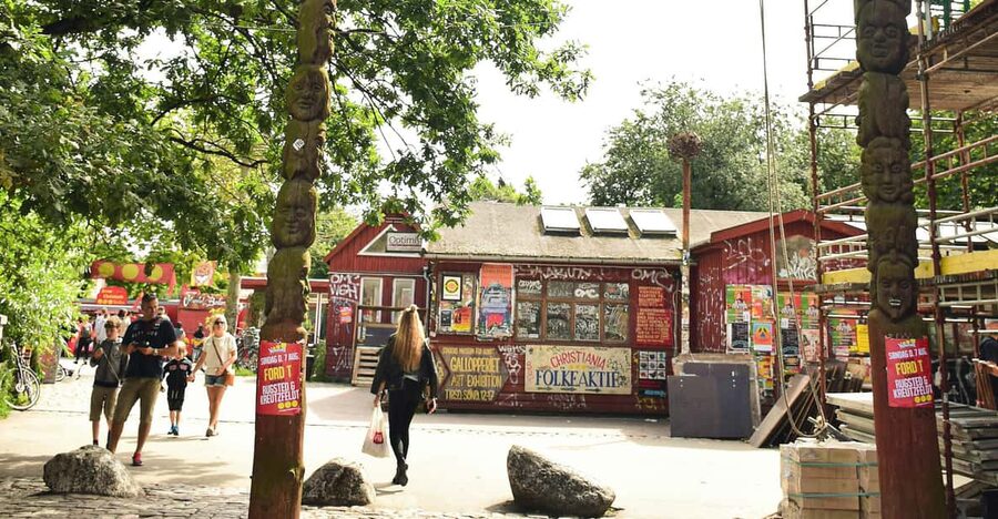 Copenhagen: Christiania & Christianshavn Guided Walking Tour - Food advice and avoiding tourist traps