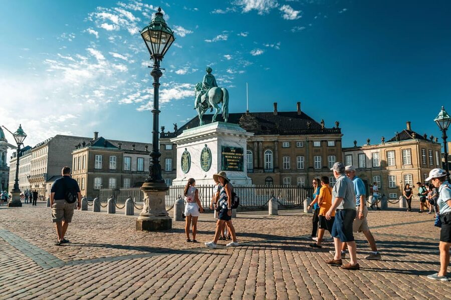 Copenhagen: Private Walking Tour - The Playhouse and Opera House across the inner harbor