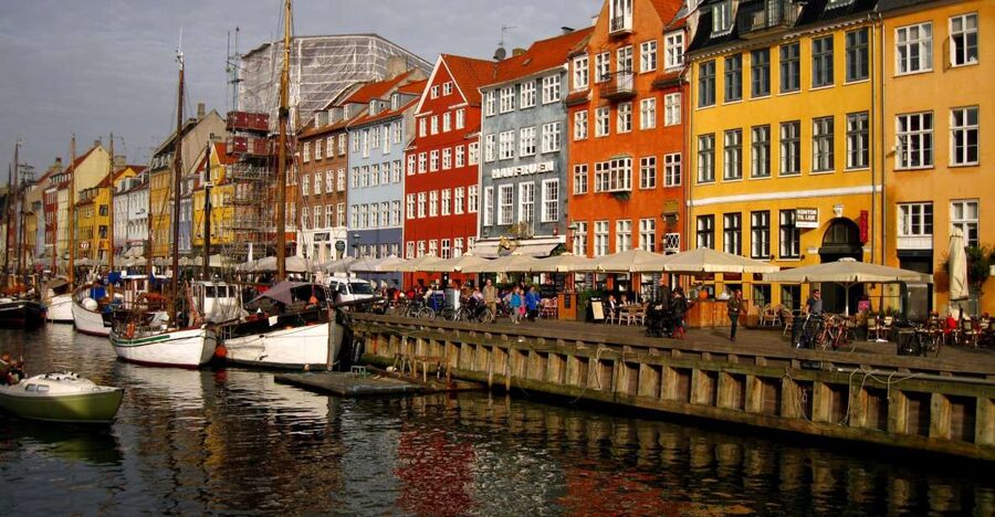 Copenhagen: Private Walking Tour with a Local - A private first look at Copenhagen