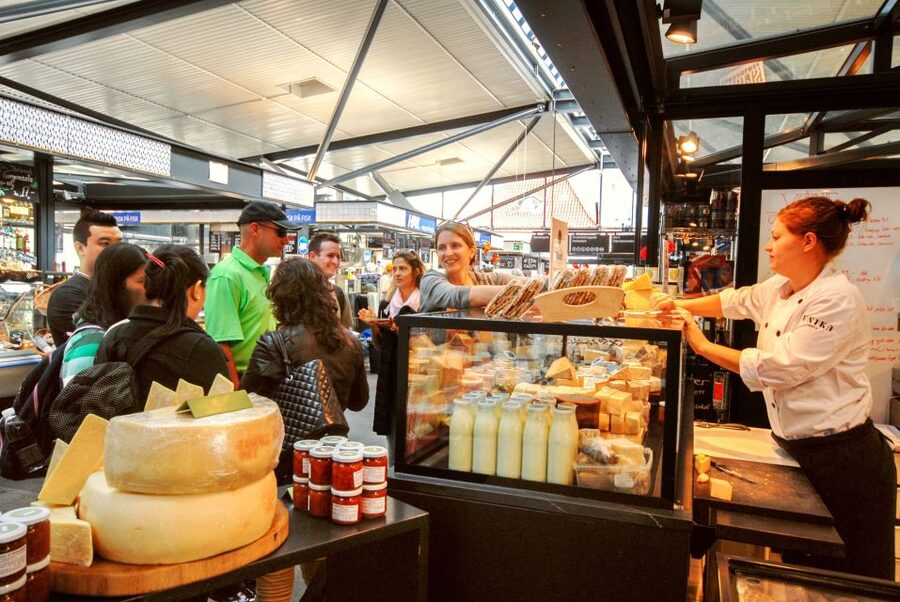 Copenhagen’s oldest and original food tour (Est. 2011). - Botanical Garden, Latin Quarter, and the city between bites