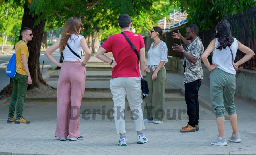 Dar es Salaam City Center: Walking Tour - How much walking and heat should you expect?