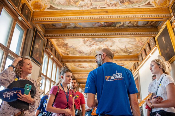 David & Accademia Guided Tour with Time Entry Ticket - Why the headsets and guide matter