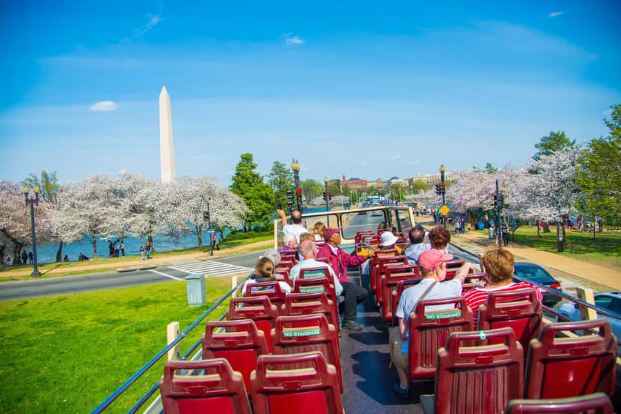 DC: Hop-On Hop-Off with 17 Stops plus Arlington Walking Tour - Riding past the National Mall’s major sights