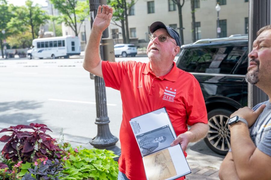 DC: Lincoln Assassination Tour with Ford's Theatre Entry - Starting at 400 7th Street NW
