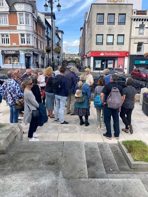 Derry: McCrossan’s Public Walking Tour of the Historic City - Looking toward the Bogside and the murals