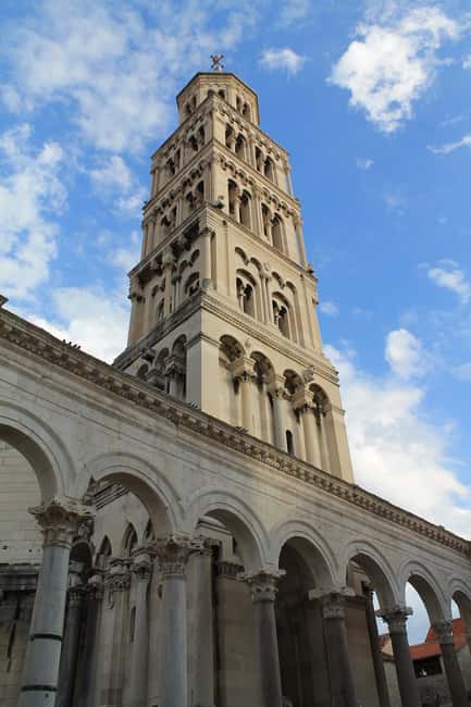 Diocletian's Palace and Old Town SMALL GROUP Walking Tour - Why Split’s palace is best understood on foot