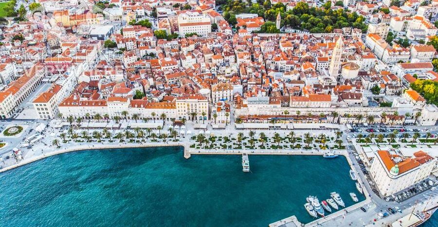 Discover The Old Town Split 1.5h walking Small group tour - Entering Diocletian’s Palace from the harbor
