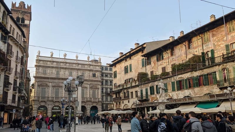 Discover Verona: City Highlights Guided Walking Tour - Key points to know before booking