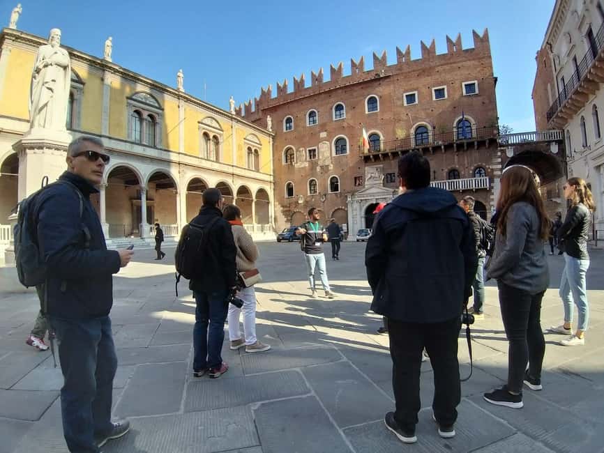 Discover Verona: City Highlights Guided Walking Tour - Piazza Dante and the Scala family tombs
