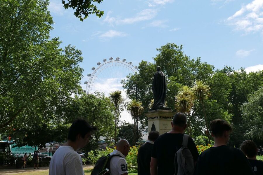 Doctor Who London Walking Tour - Classic stories meet the modern series