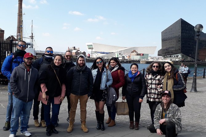 Downtown Liverpool Walking Tour - In Spanish - Albert Dock and Liverpool’s port story
