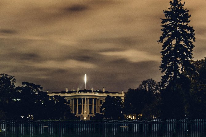 Dreaded Dead Descent of the District: DC Ghost Tour - The Treasury Annex begins the ghost trail