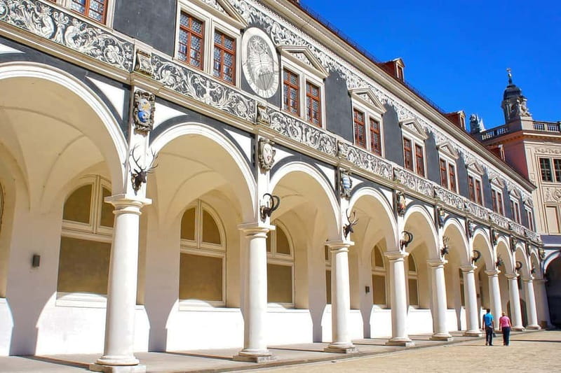 Dresden: City & Semperoper Guided Walking Tour - Dresden Castle and the royal courtyards