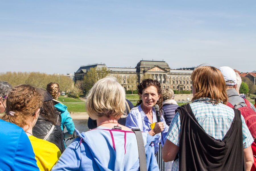 Dresden: Complete Walking Tour with Frauenkirche Visit - The Zwinger District and Saxon Baroque