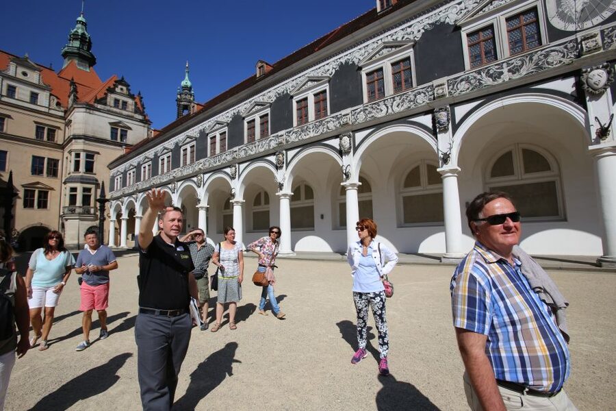 Dresden: Private Guided Walking Tour - Taschenbergpalais and Augustus Bridge