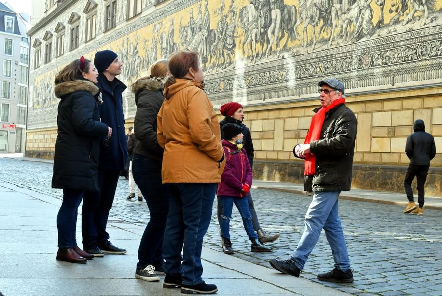 Dresden: Private Guided Walking Tour - Starting at Neumarkt and Frauenkirche