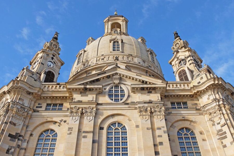 Dresden: Shared Small Group Walking Tour in English - Starting at Schlossplatz beside the Elbe