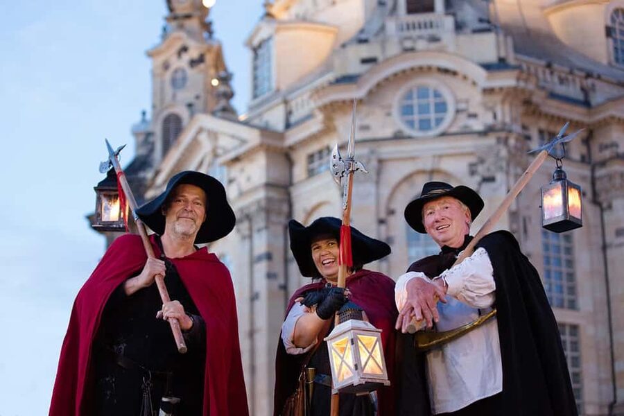 Dresden: Walking Tour with a Night Watchman including a Meal - Key points at a glance