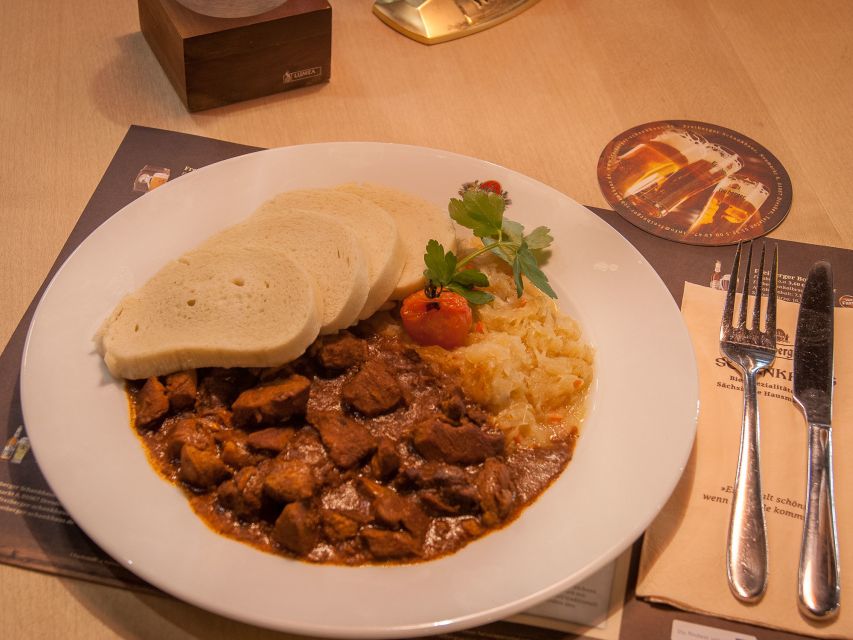 Dresden: Walking Tour with a Night Watchman including a Meal - Should you book this tour?