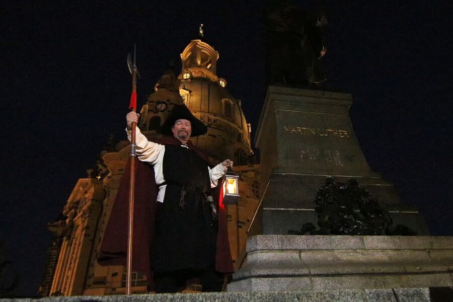 Dresden: Walking Tour with a Night Watchman including a Meal - Group size, age, and physical demands