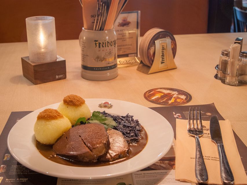 Dresden: Walking Tour with a Night Watchman including a Meal - The strongest part: human storytelling